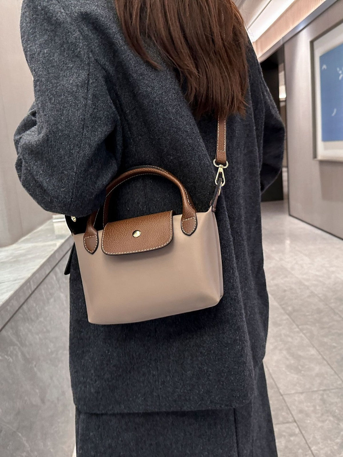 a043a1b2-ed5b-4c0c-b330-30fb92235299